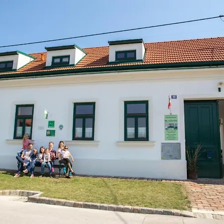 By Interhome Ferienhaus *